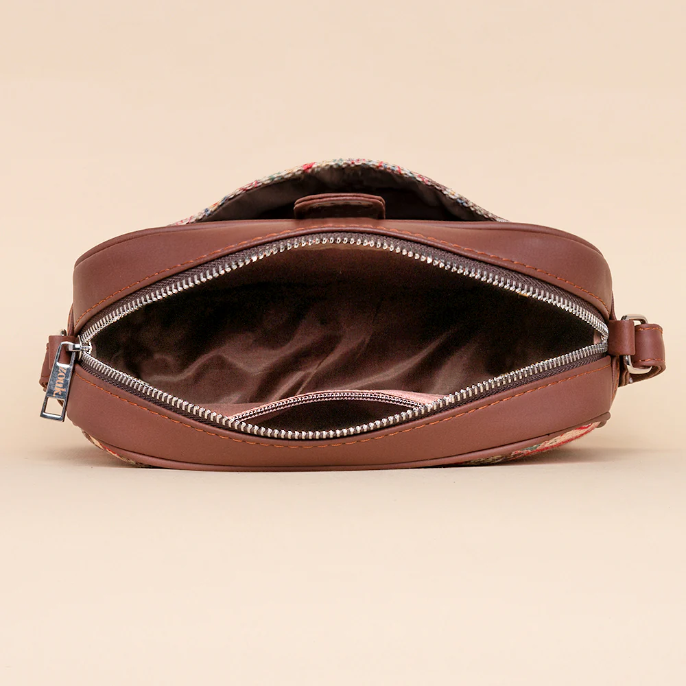 FloLov Magnetic Sling Bag - Image 7