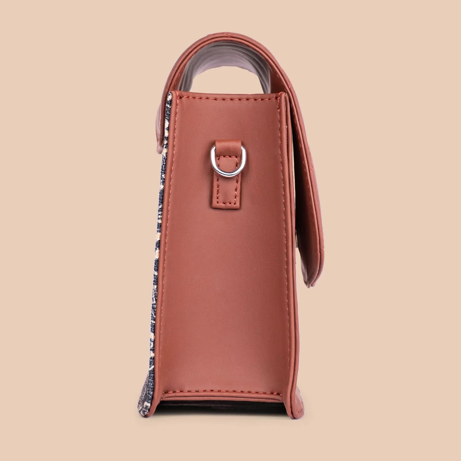 FloMotif Beyond Basic Sling Bag - Image 8