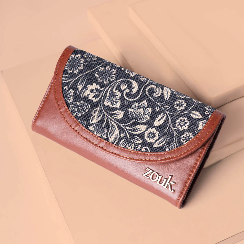 FloMotif Kyra Flap Wallet - Image 2