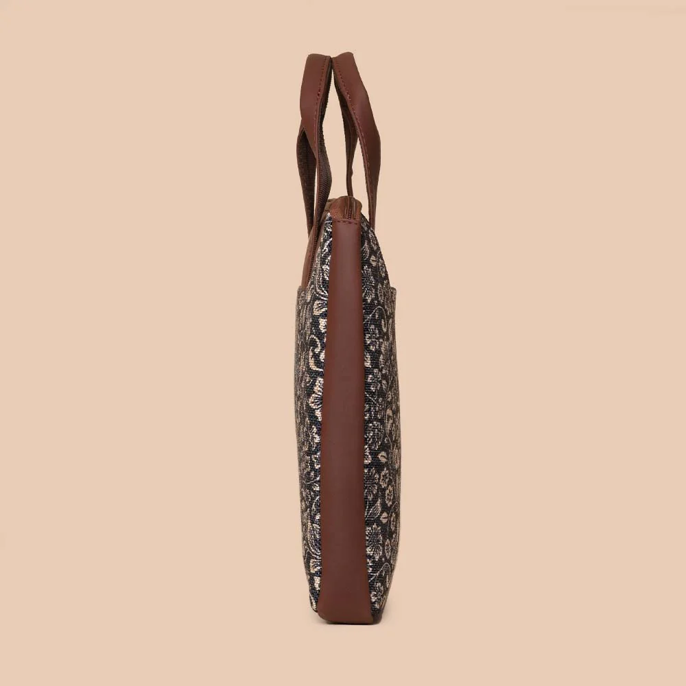 FloMotif L-Zippered Laptop Sleeve - Image 10