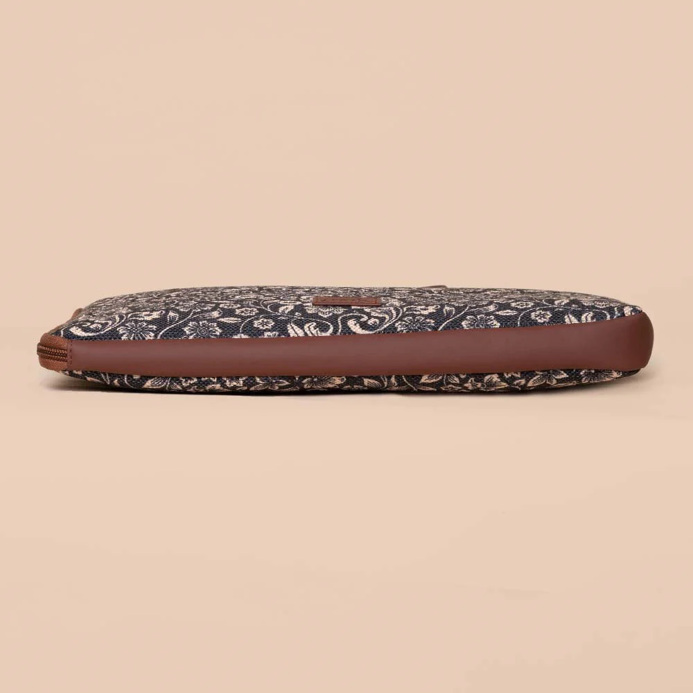 FloMotif L-Zippered Laptop Sleeve - Image 7