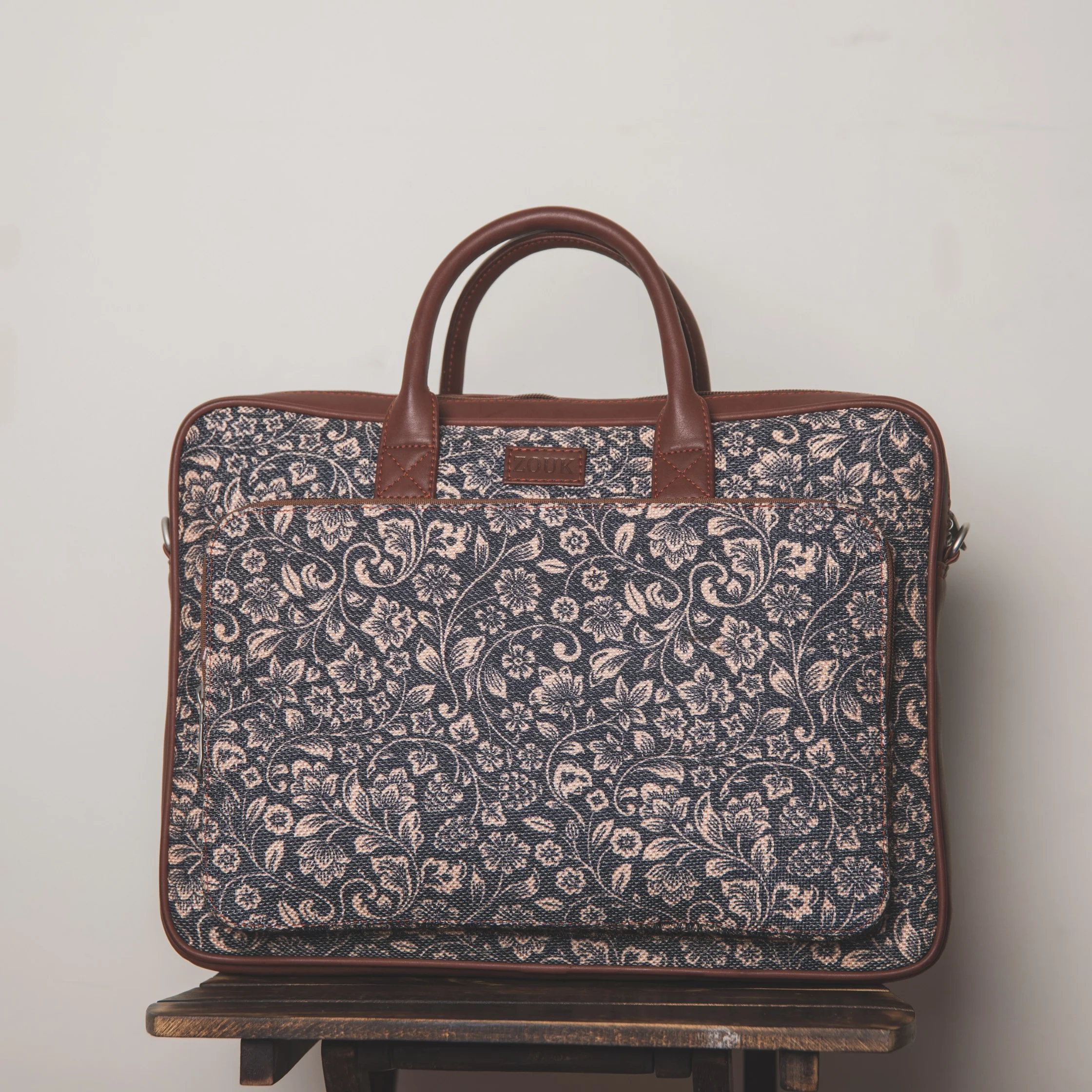 FloMotif Combo - Laptop Bag & Chain Wallet - Image 2