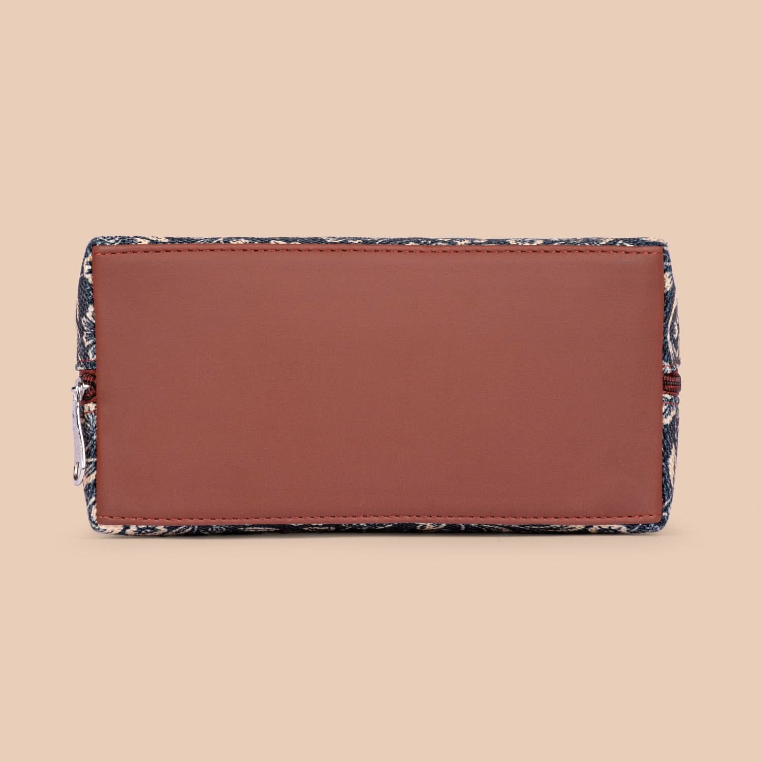 FloMotif OOO Sling Bag - Image 9
