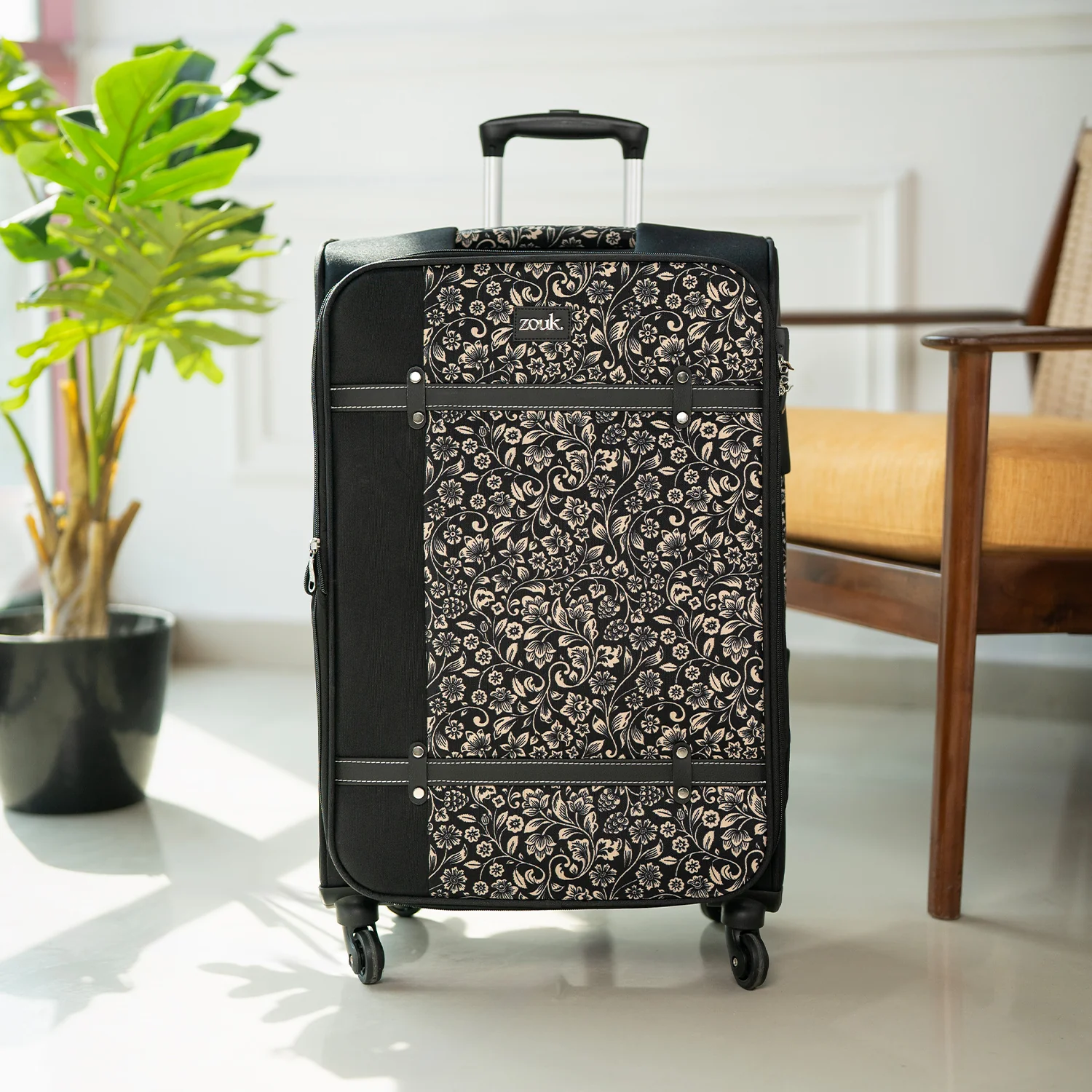 FloMotif Saira Trolley Bag - (Black) - Image 9