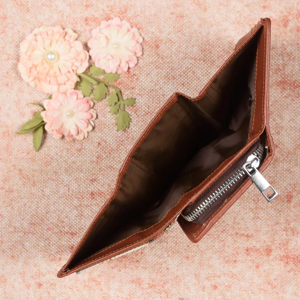 FloMotif Three Fold Wallet - Image 12