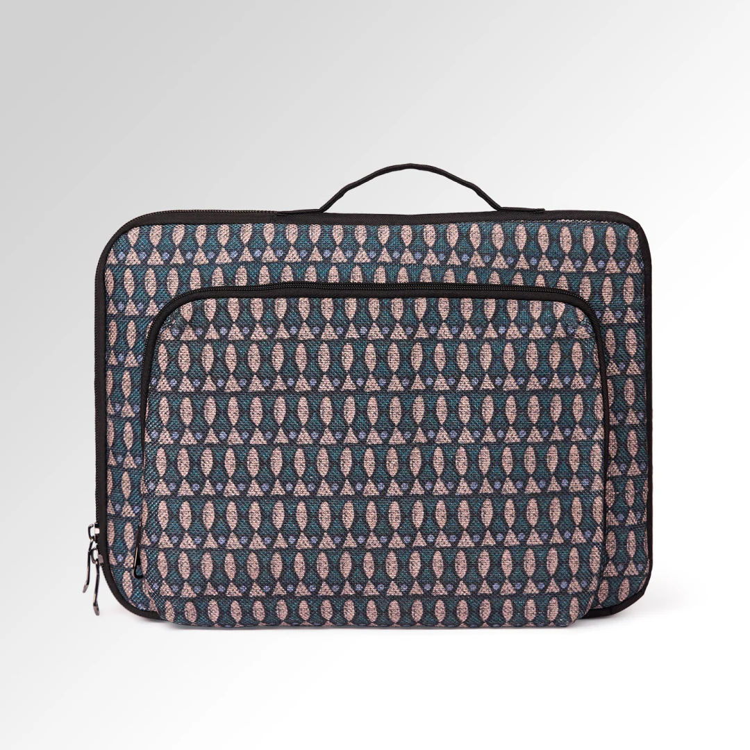 Gangtok Epoch Signature Laptop Sleeve - 15.6inch (Black) - Image 3