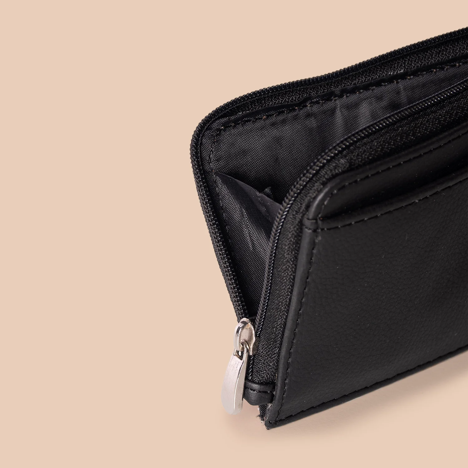 GeoOptics Eda Card Case - Image 3