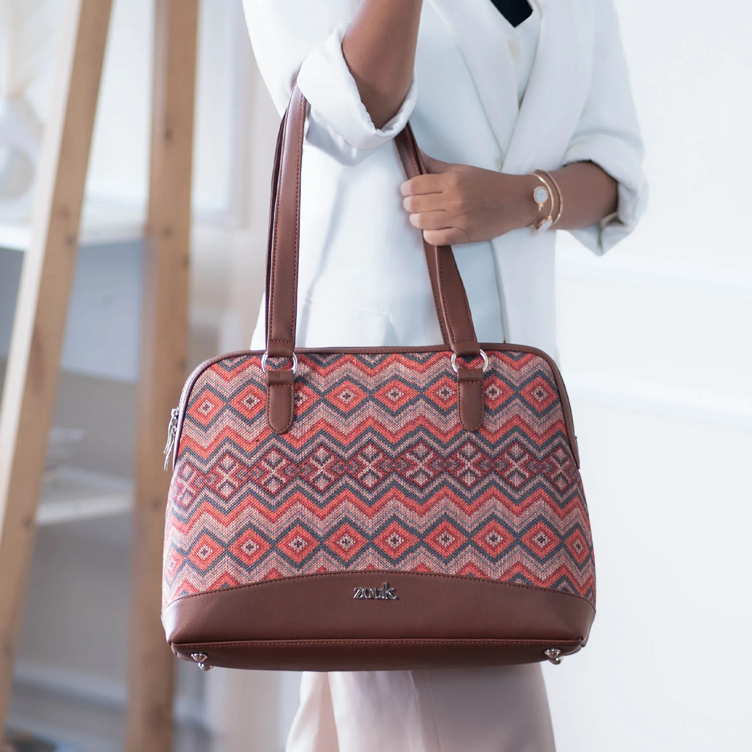 Gwalior Weaves Carry All Work Bag - Image 2
