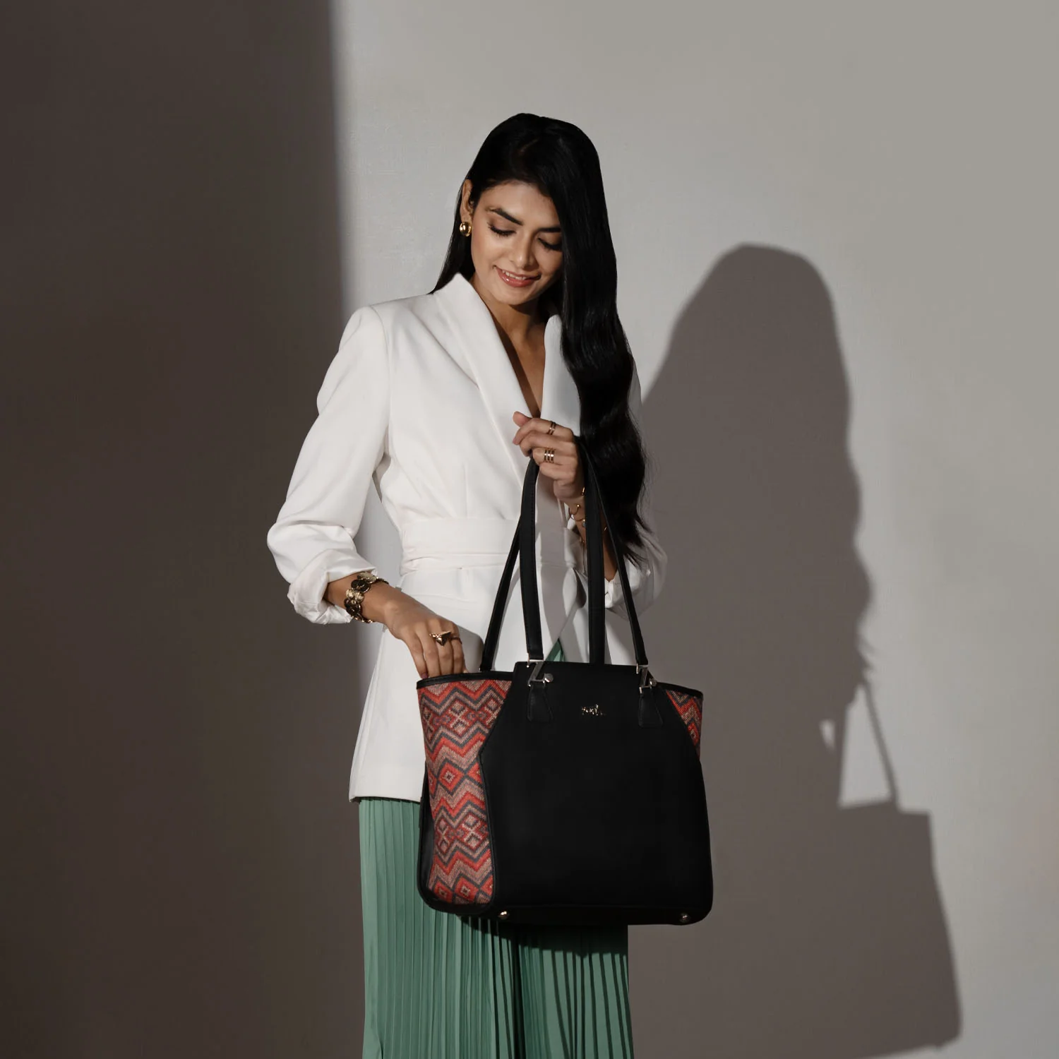 Gwalior Weaves Classic Business Bag - Image 2