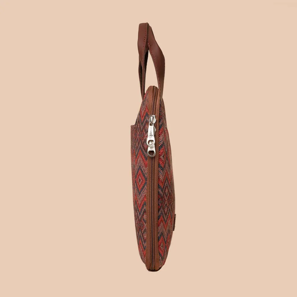 Gwalior Weaves L-Zippered Laptop Sleeve - Image 8