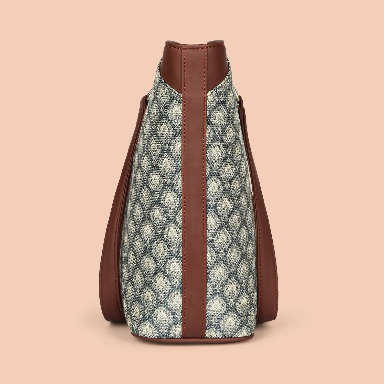 Hampi Sculpt Classic Travel Tote - Image 8