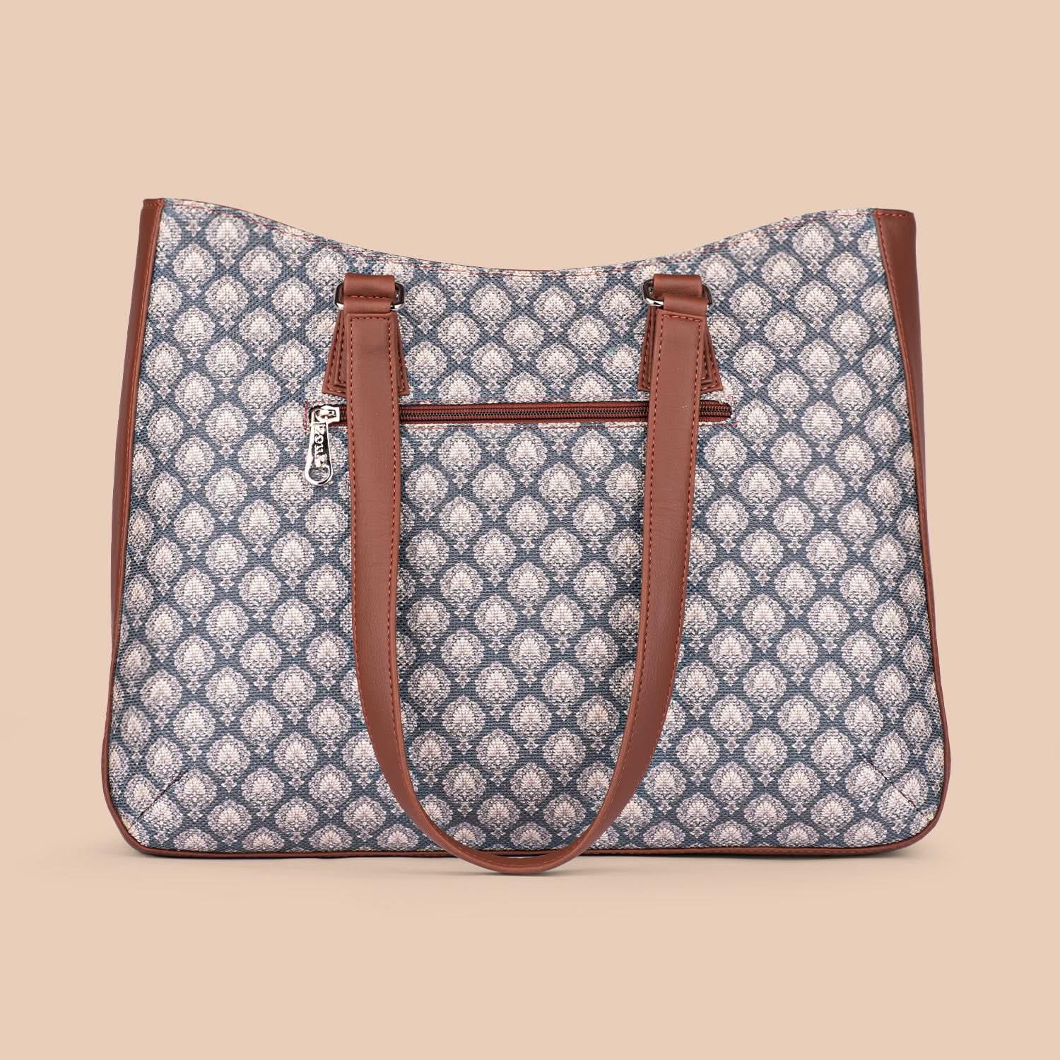 Hampi Sculpt Getaway Handbag - Image 4