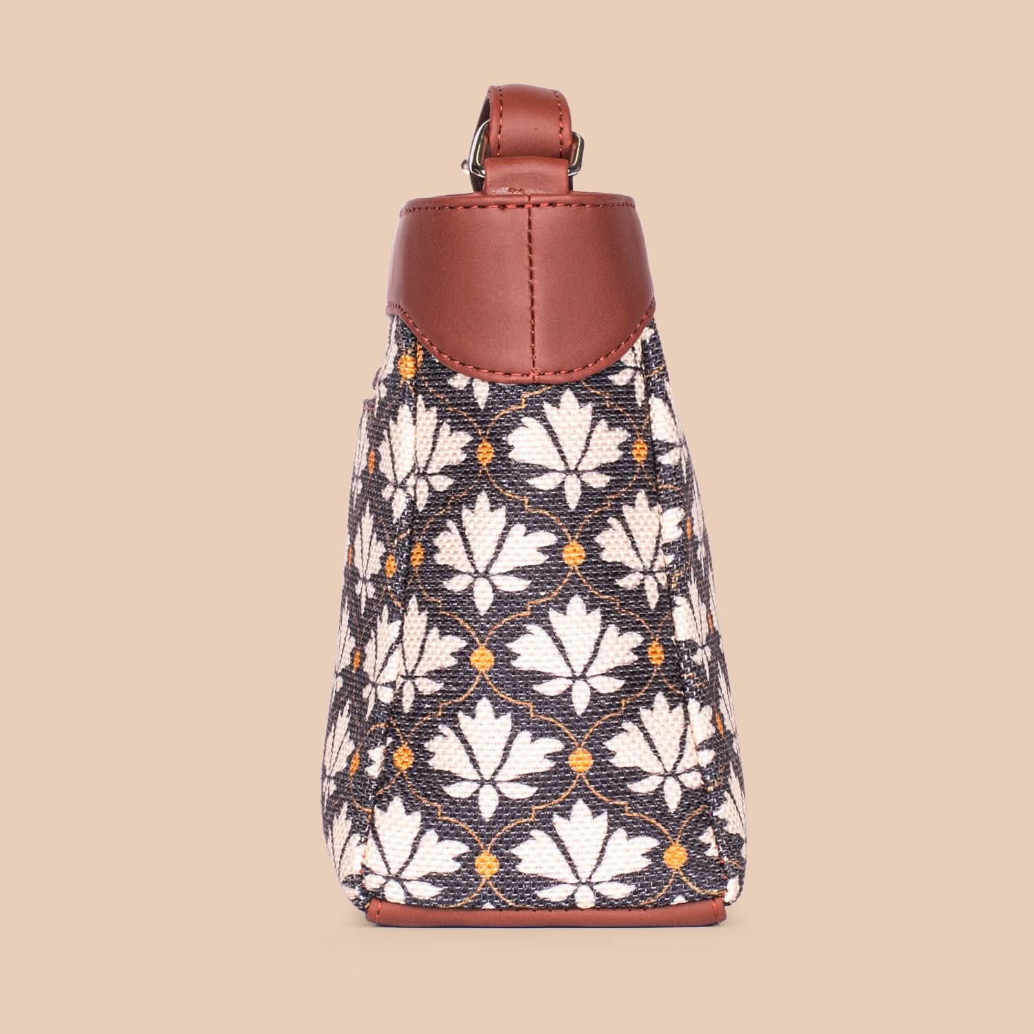 Bidri Kaiser Harmony Sling Bag - Image 7