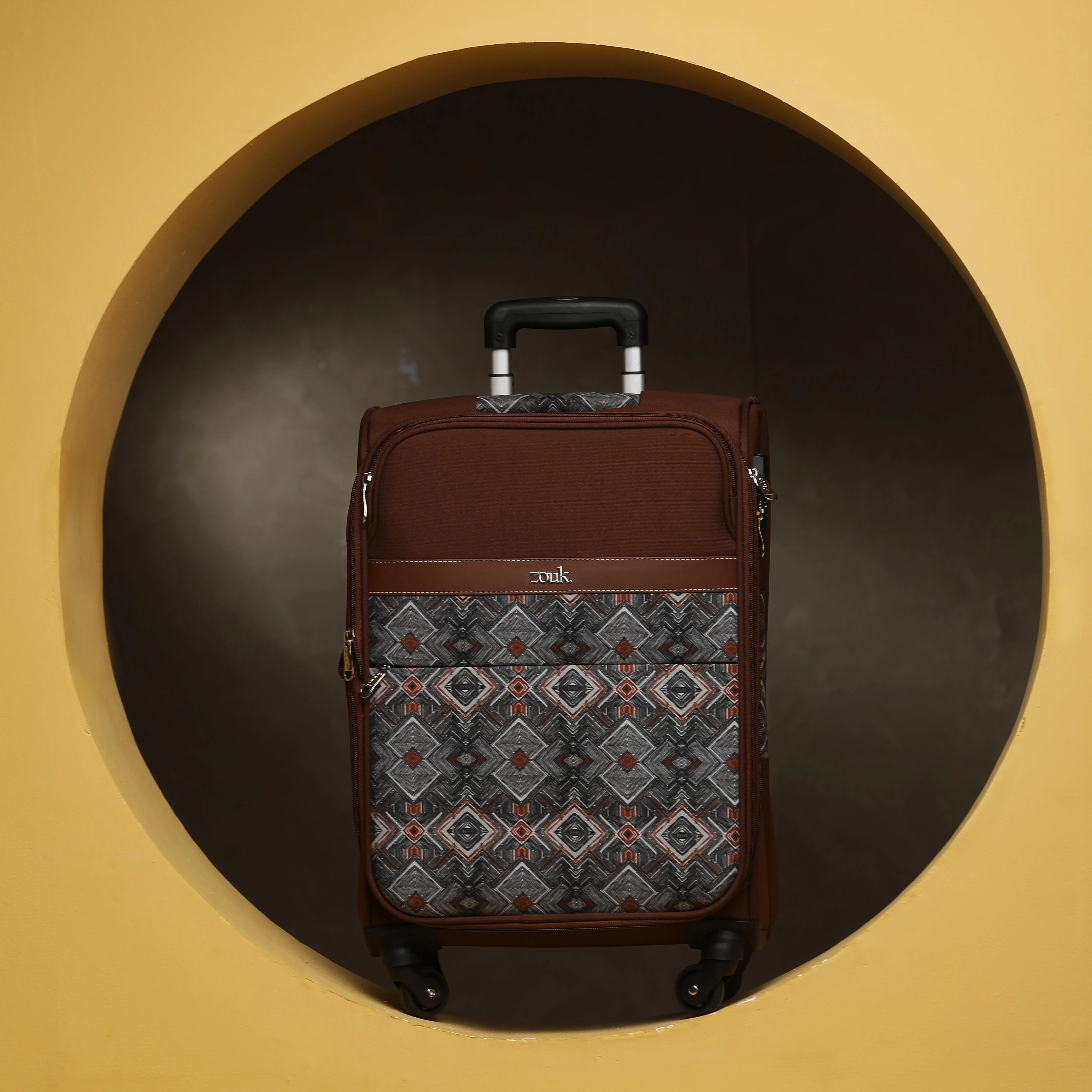 Himalayan Trails Avasa Trolley Bag (Cabin) - Image 3