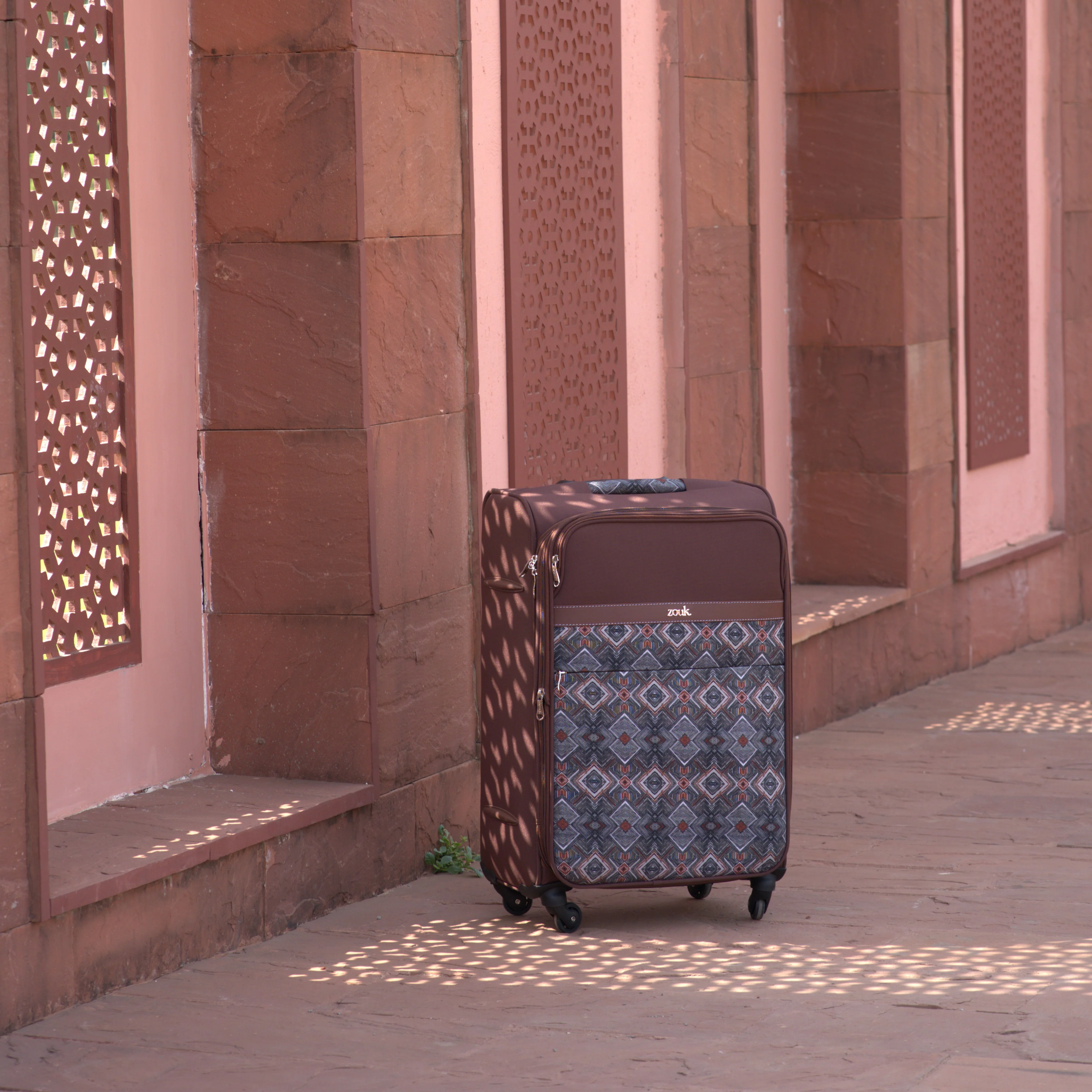 Himalayan Trails Avasa Trolley Bag (Cabin) - Image 4