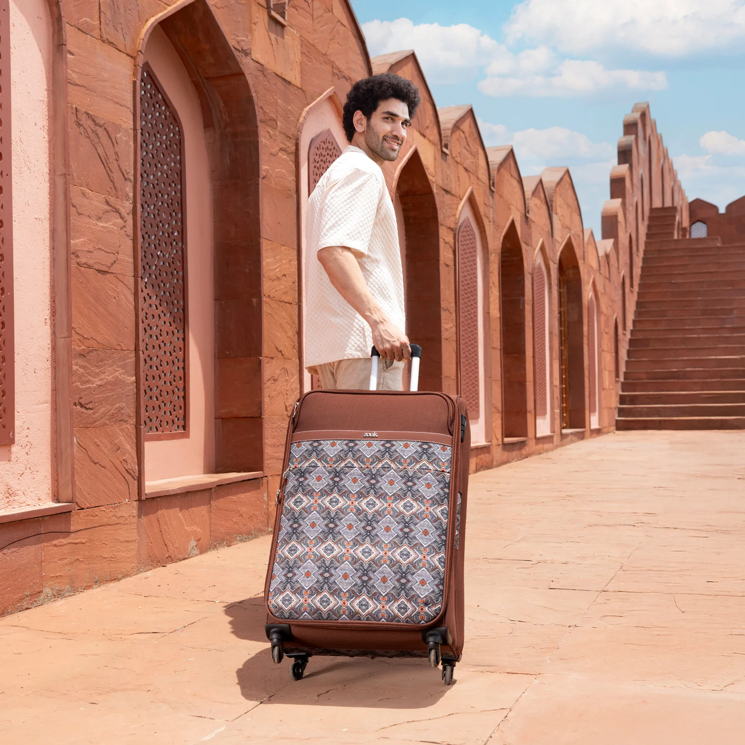 Himalayan Trails Avasa Trolley Bag (Large) - Image 2