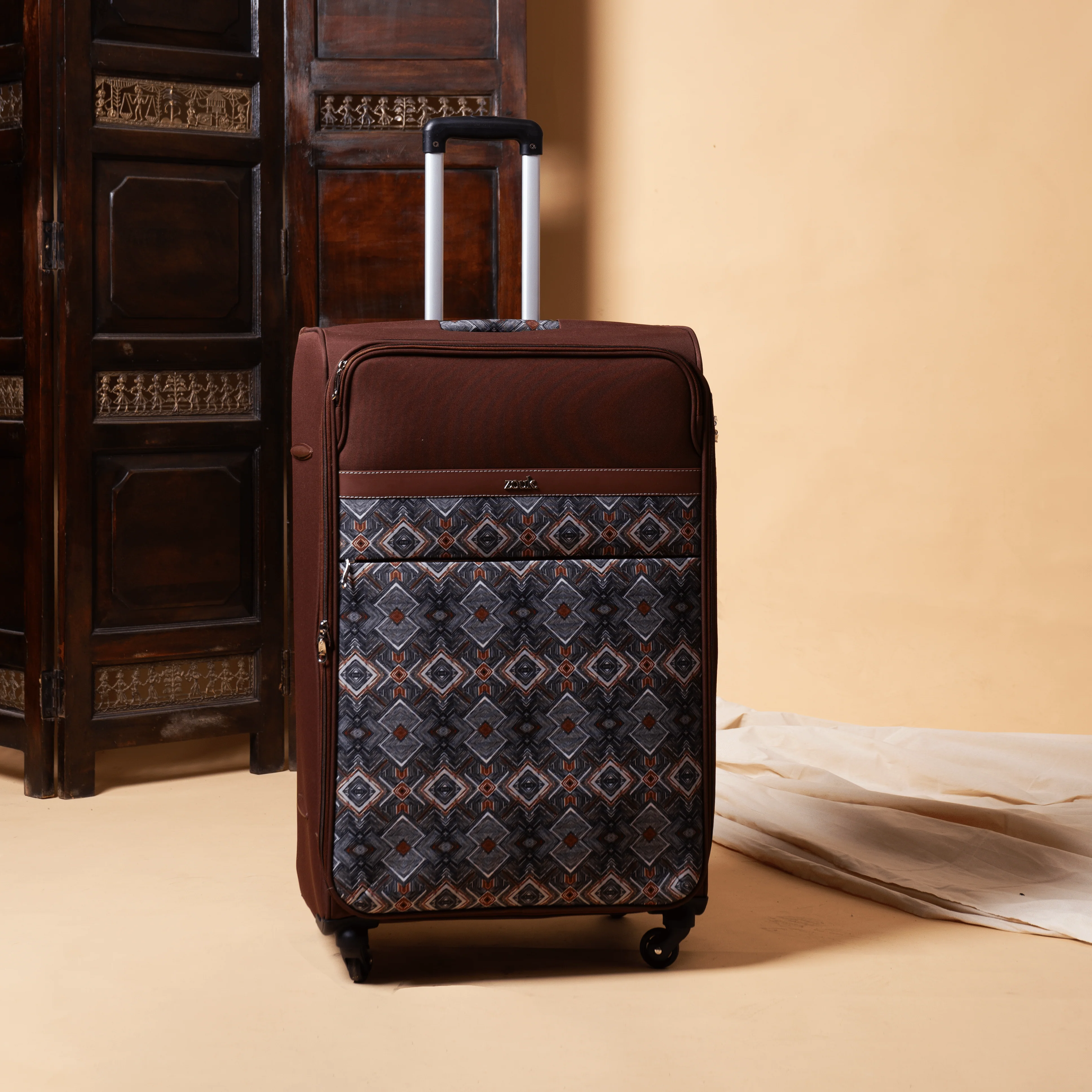 Himalayan Trails Avasa Trolley Bag (Large) - Image 3