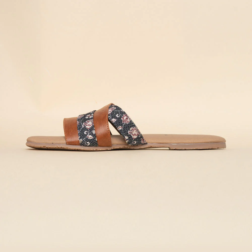 Hooghly Garden Multi-Strap Slider - Image 6