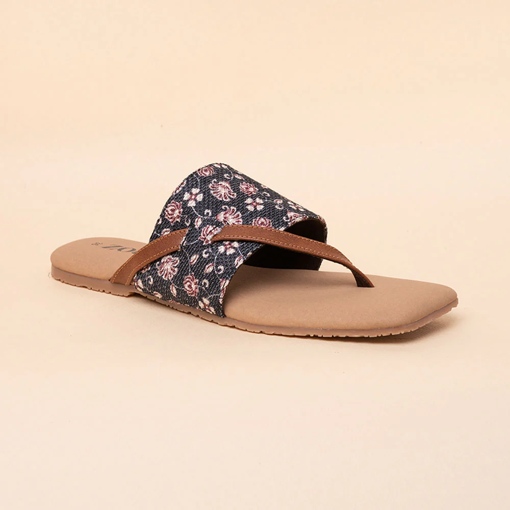 Hooghly Garden Side Toe Flats - Image 7