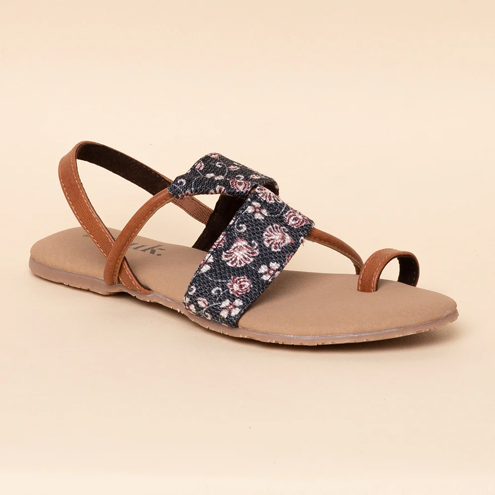 Hooghly Garden Z Toe Chappals - Image 7