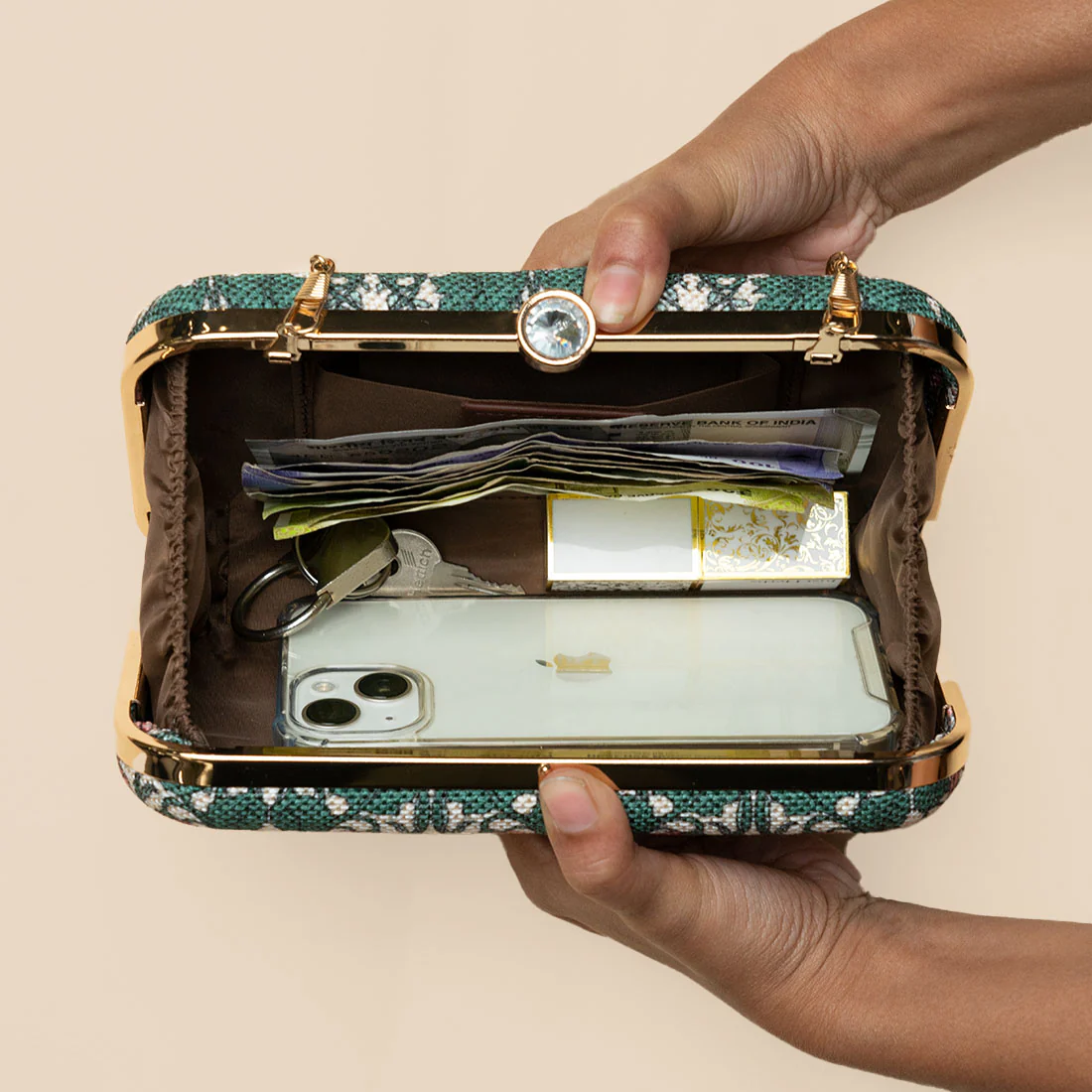 Hooghly Nouveau Clutch - Image 6
