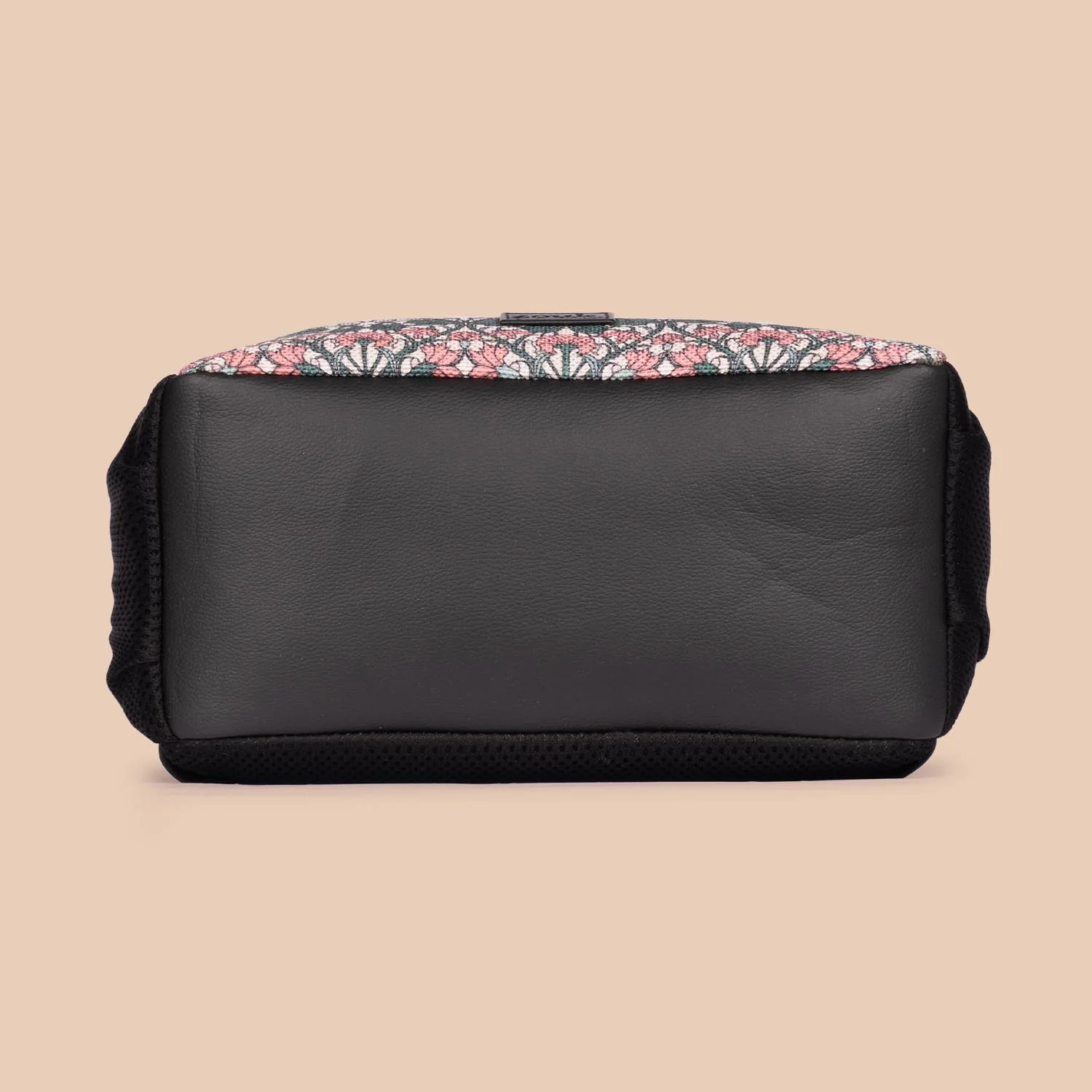 Hooghly Nouveau Statement Backpack - Image 8