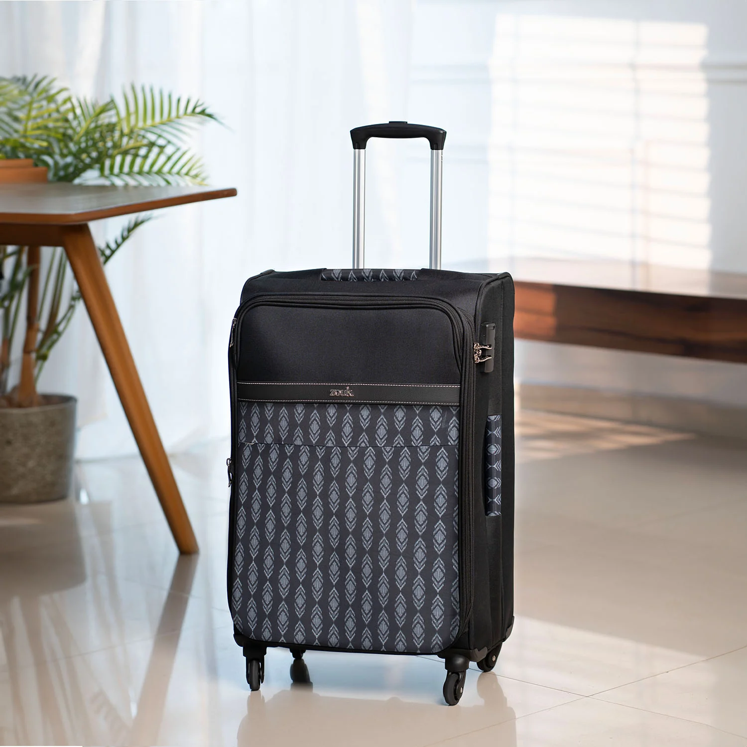 Hyderabad Ikat Avasa Trolley Bag (Black) - Image 14