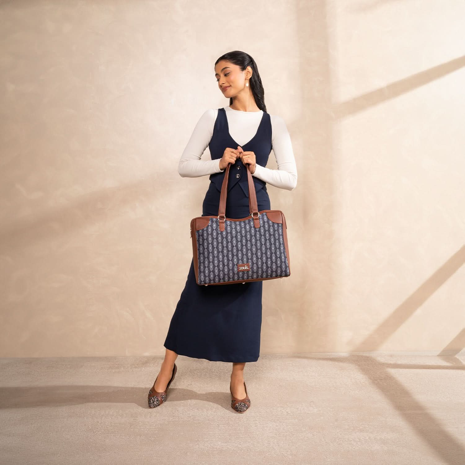 Hyderabad Ikat Conference Office Bag - Image 2