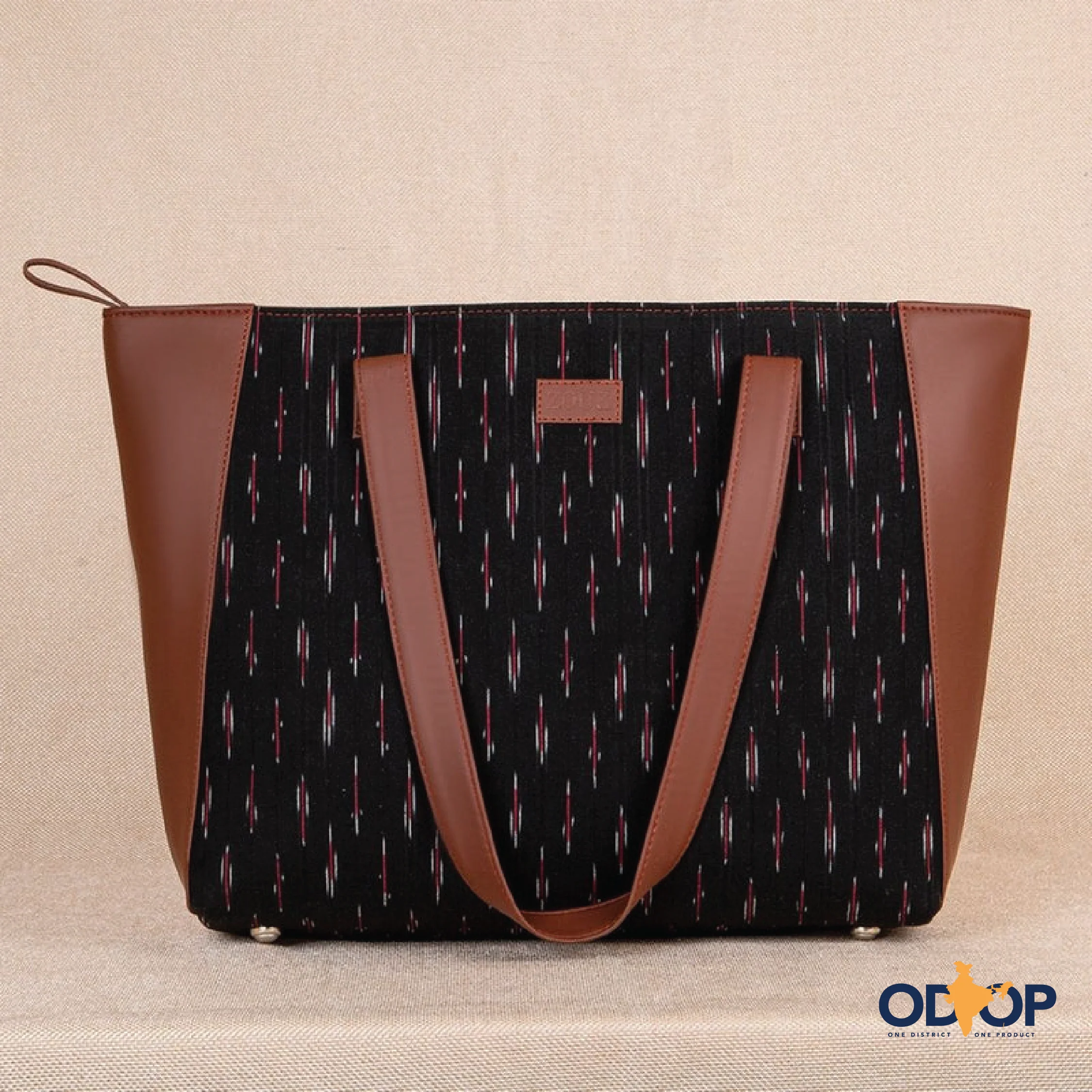 Ikat GreRed Side Tote Bag - Image 2
