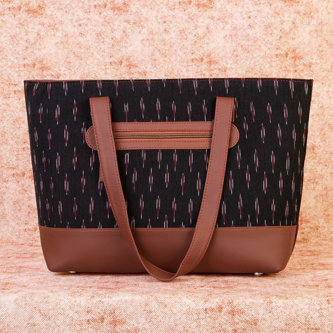 Ikat GreRed Shoulder Tote Bag - Image 3