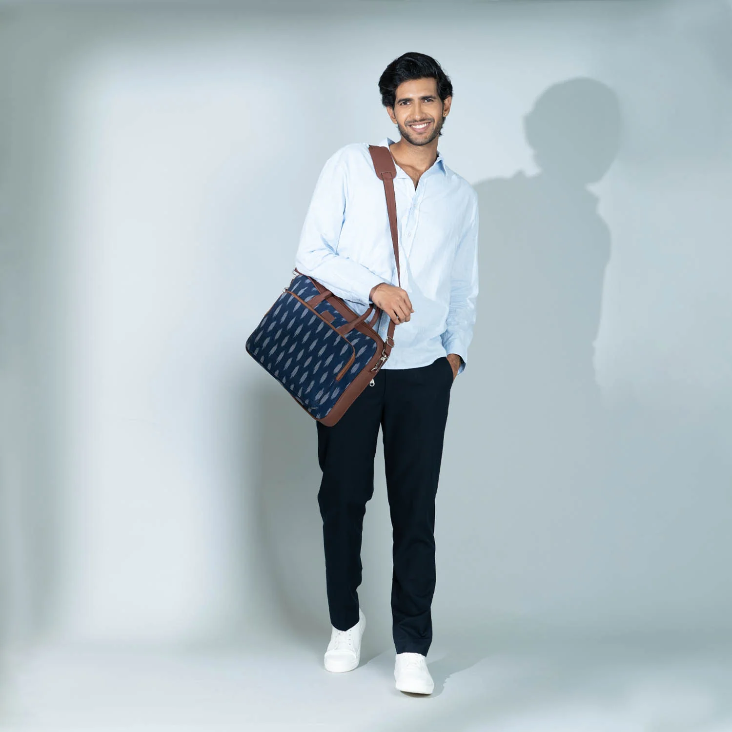 Ikat Jet Blue Laptop Bag - Image 8