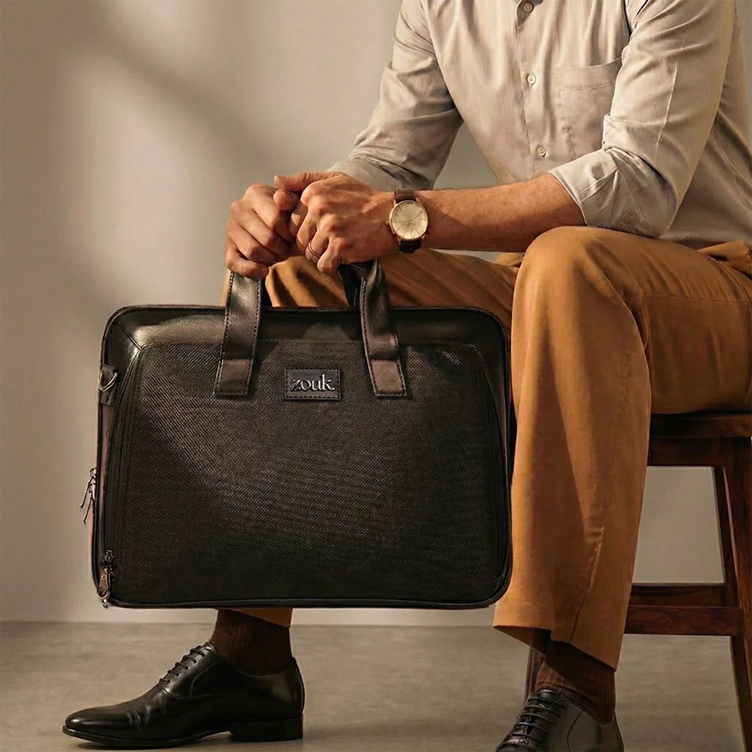 Jet Black Executive Laptop Bag (Black)