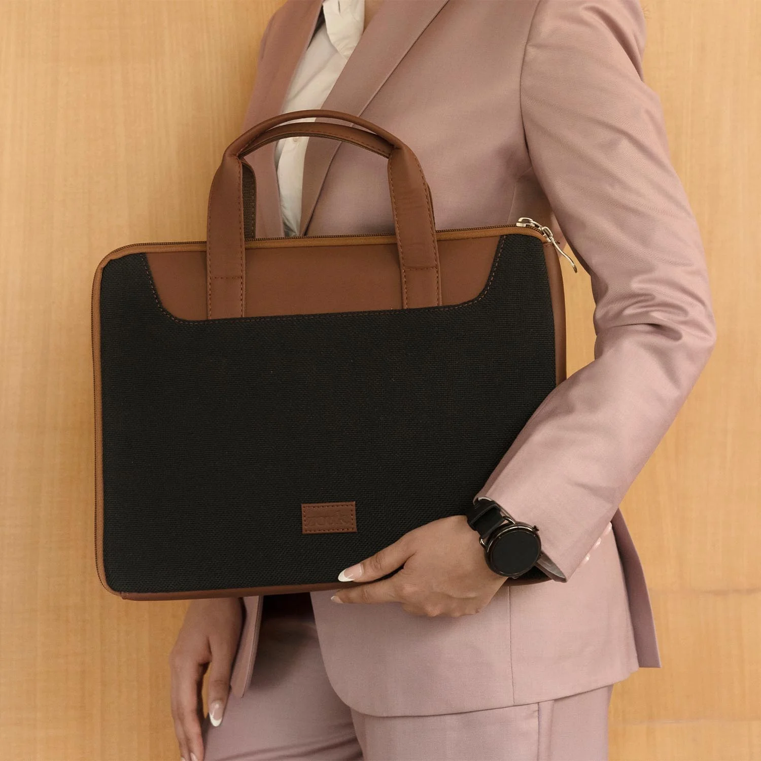 Jet Black L-Zippered Laptop Sleeve - Image 9
