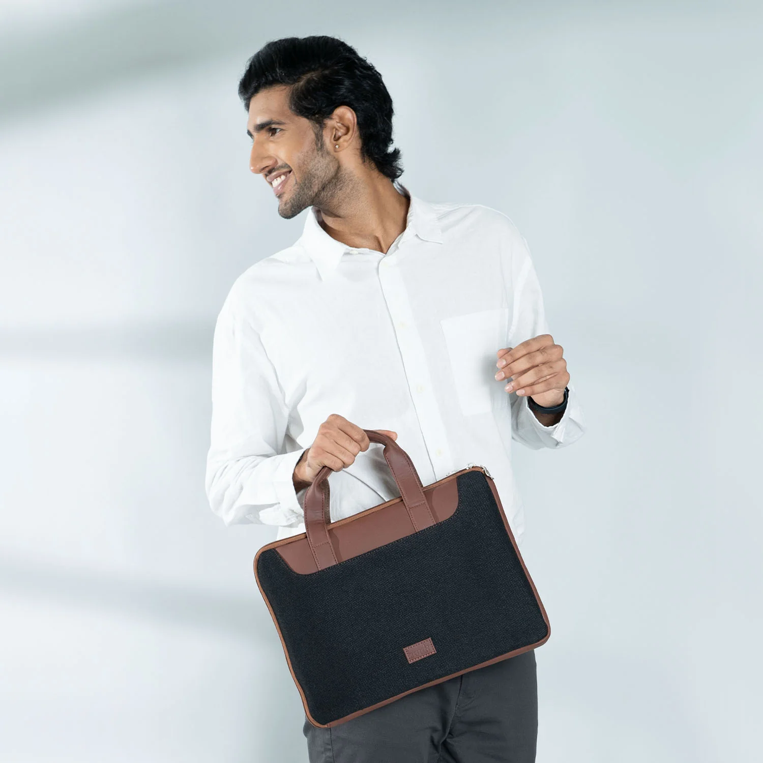 Jet Black L-Zippered Laptop Sleeve - Image 2