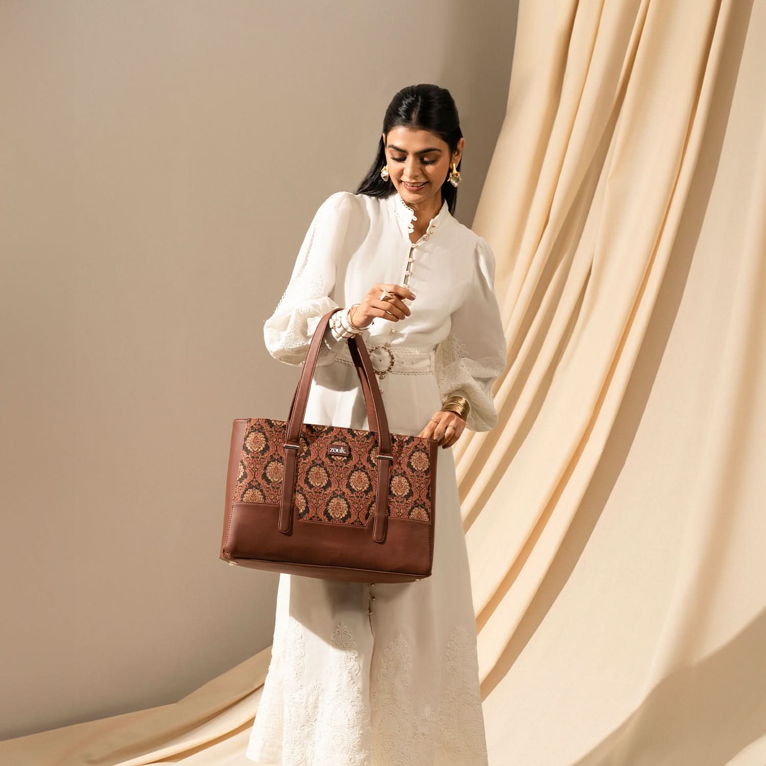 Zouk Jodhpur Damask Maya Multitasker ToteĀ Bag