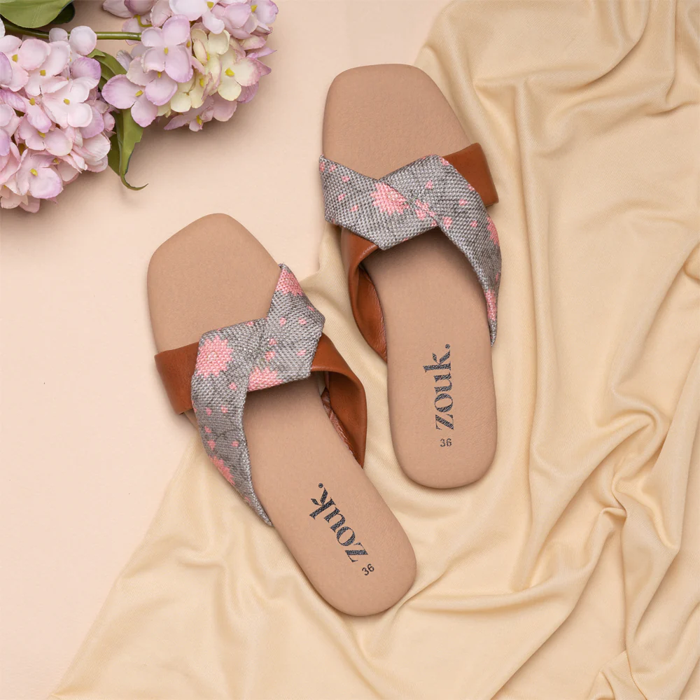 Kadapa Garden Cross Sliders