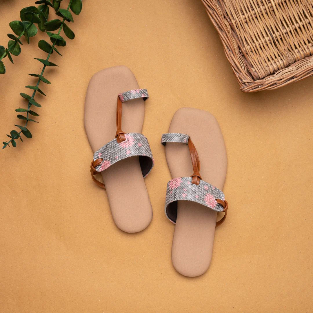 Kadapa Garden Women's Chappals - Image 2