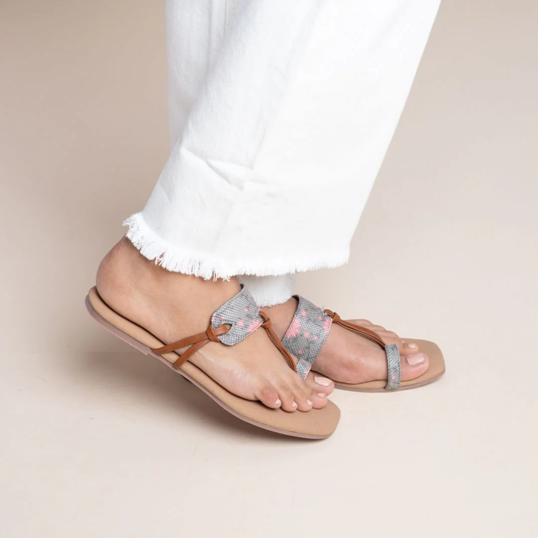 Kadapa Garden Women's Chappals - Image 7