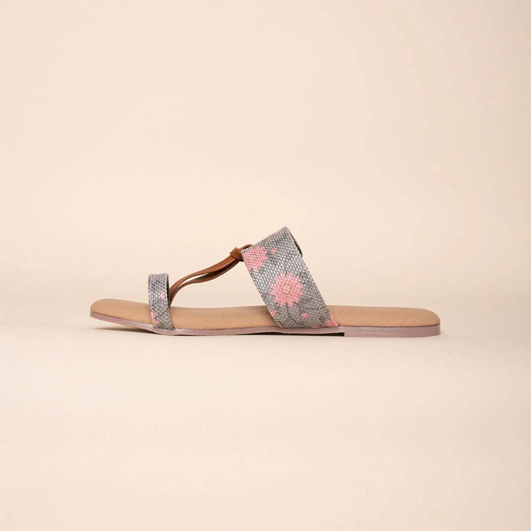 Kadapa Garden Women's Chappals - Image 9