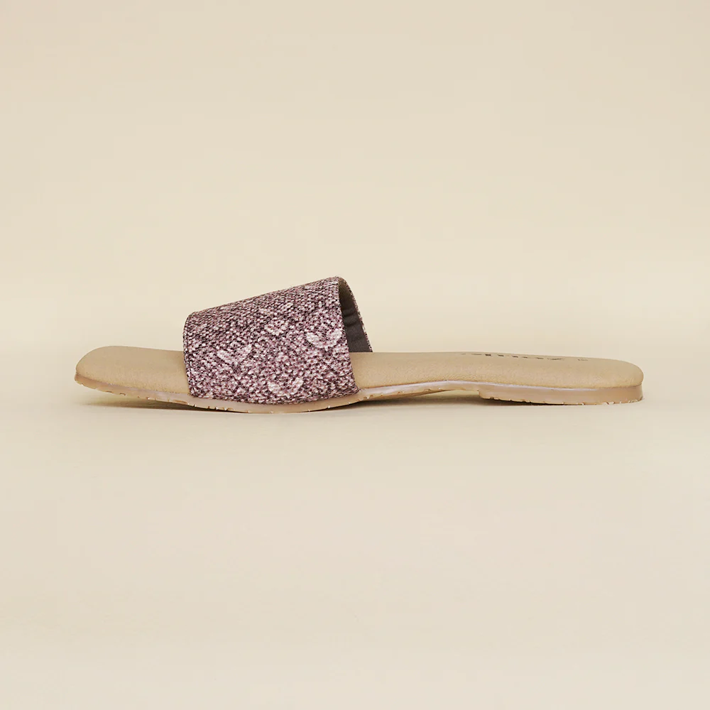 Kashmir Jhallar Casual Flats - Image 9