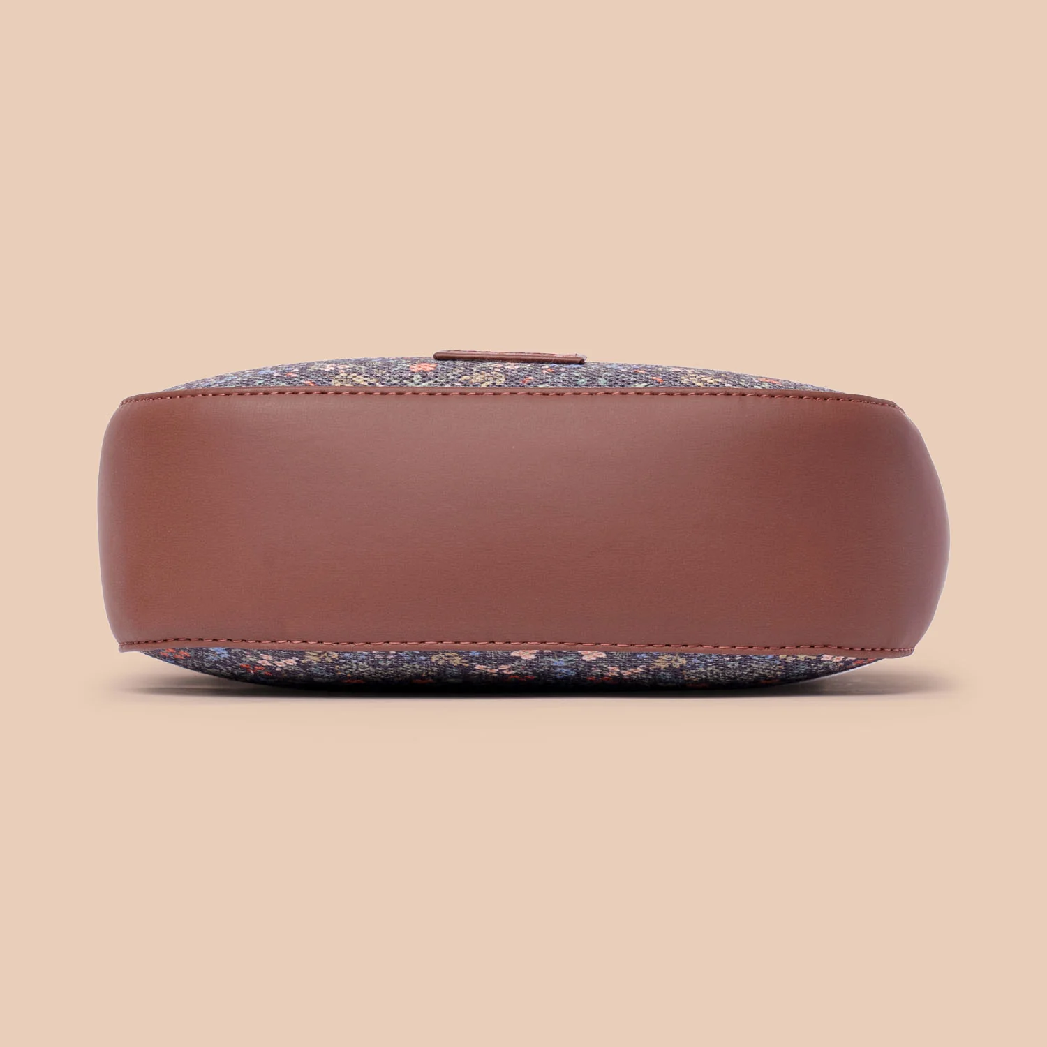 Kashmir Royals U Shaped Sling Bag - Image 8