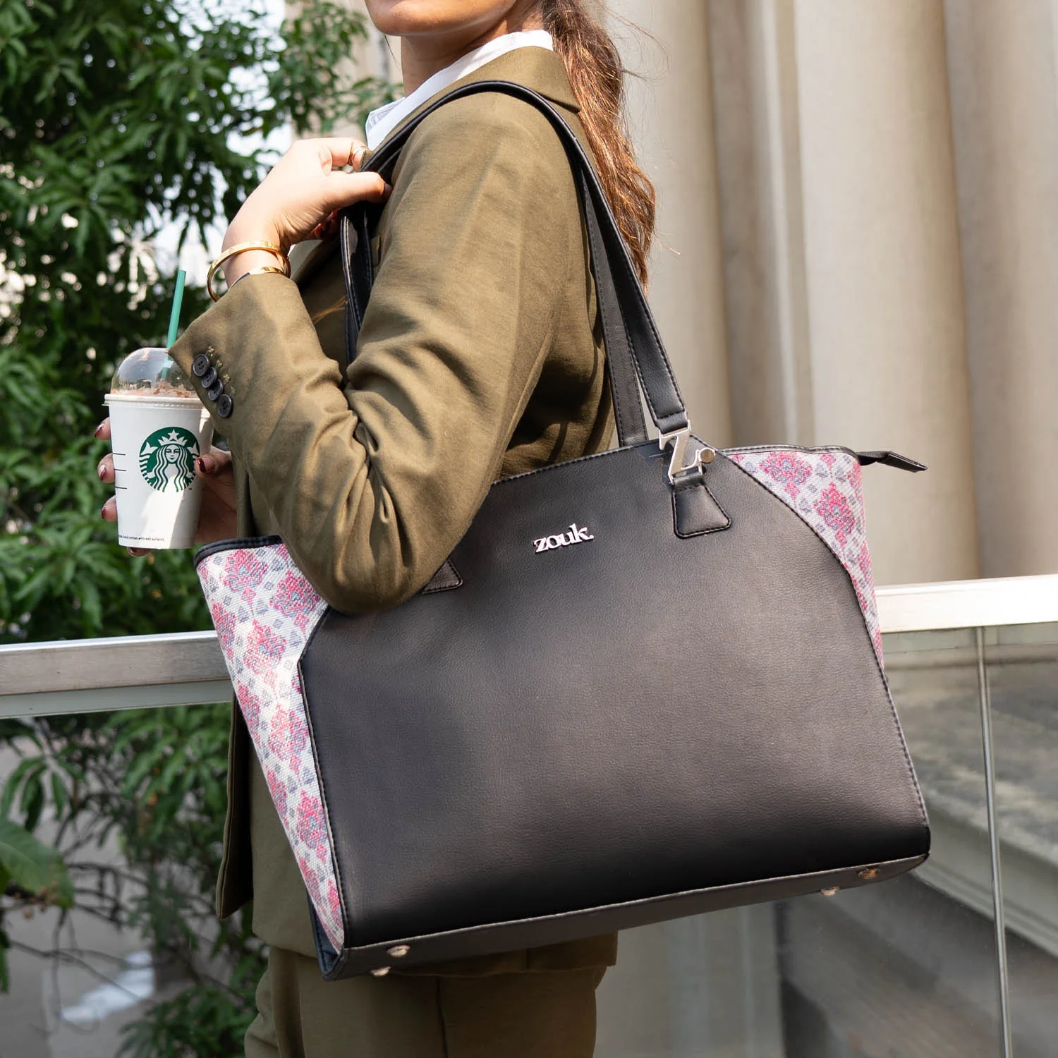 Kashmiri Tulips Classic Business Bag - Image 3