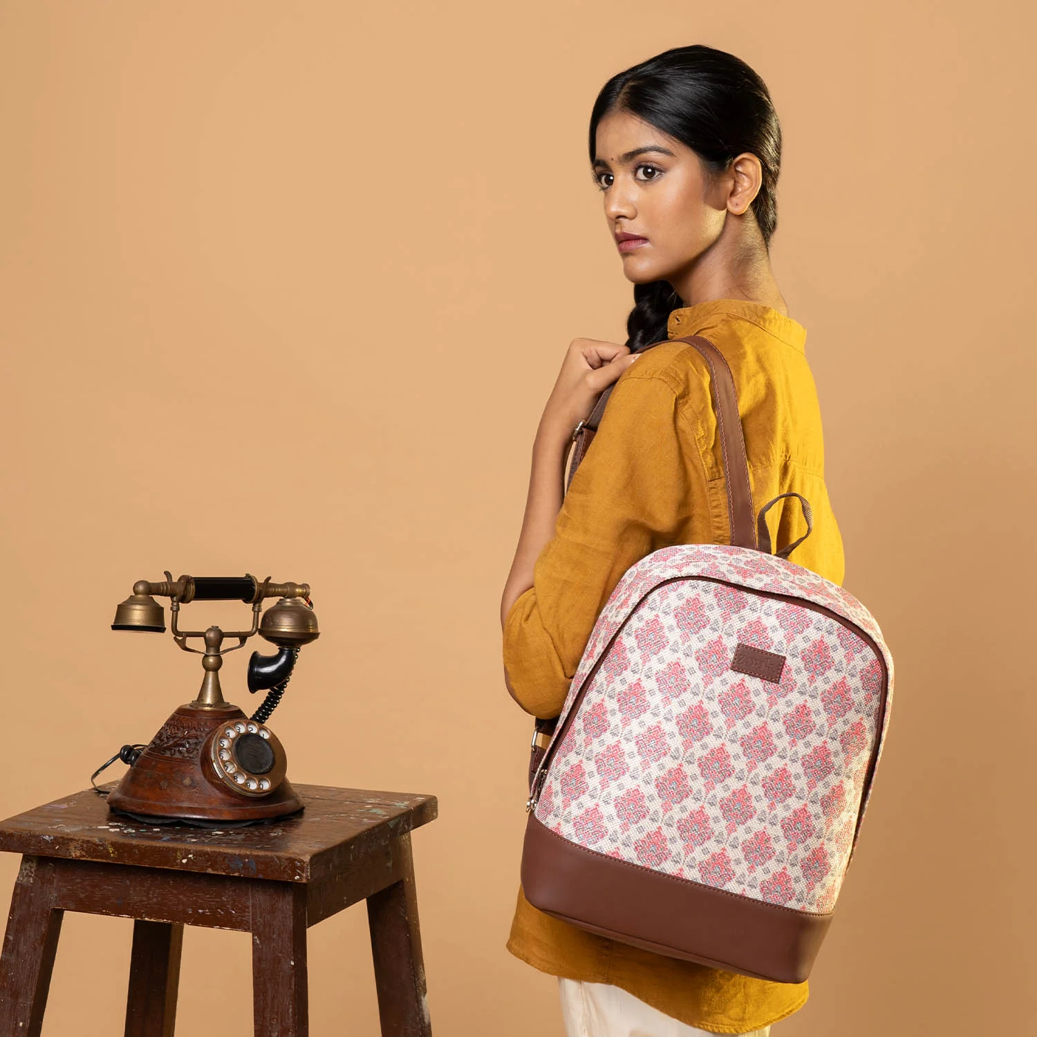 Kashmiri Tulips Dome Daypack - Image 2