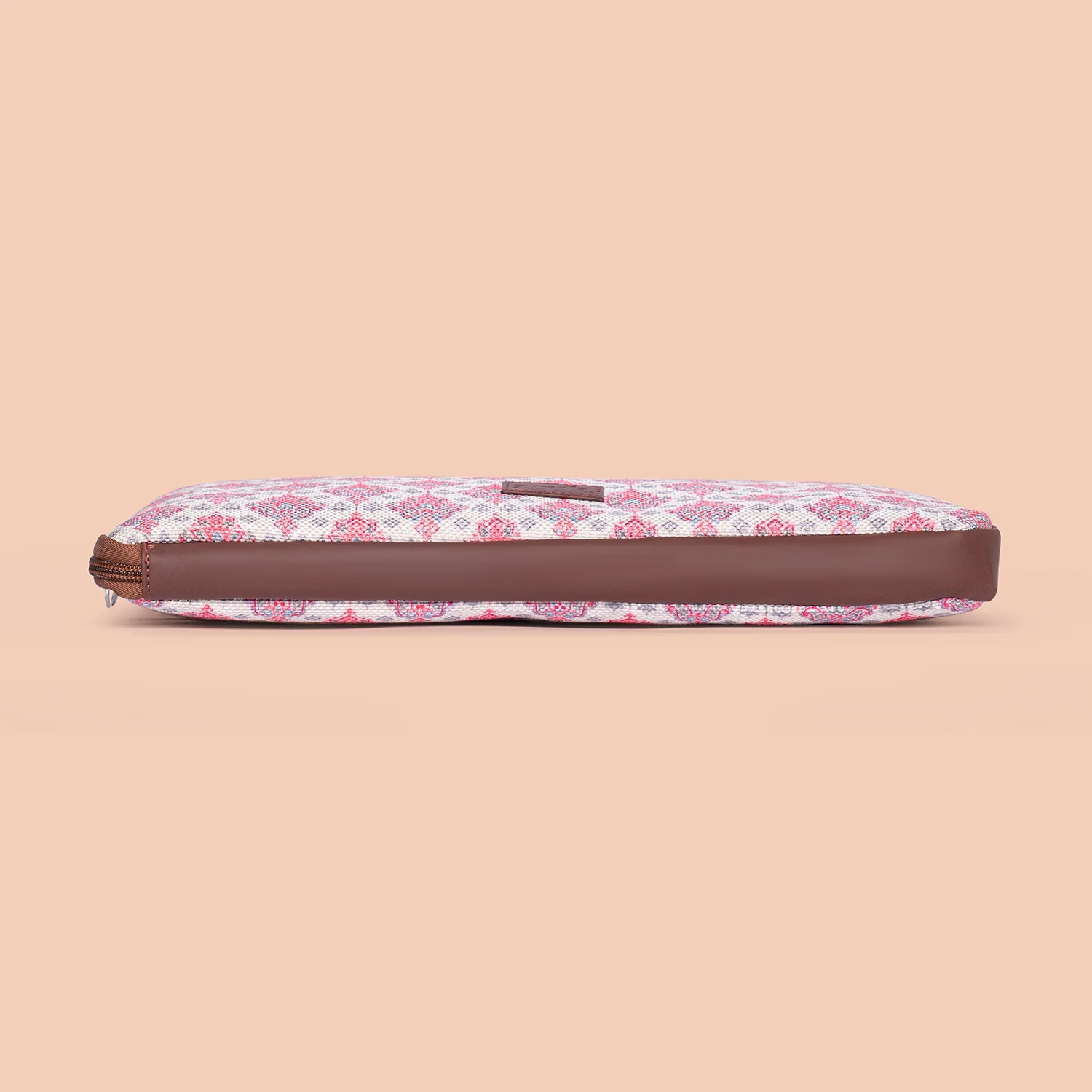 Kashmiri Tulips L-Zippered Laptop Sleeve - Image 7