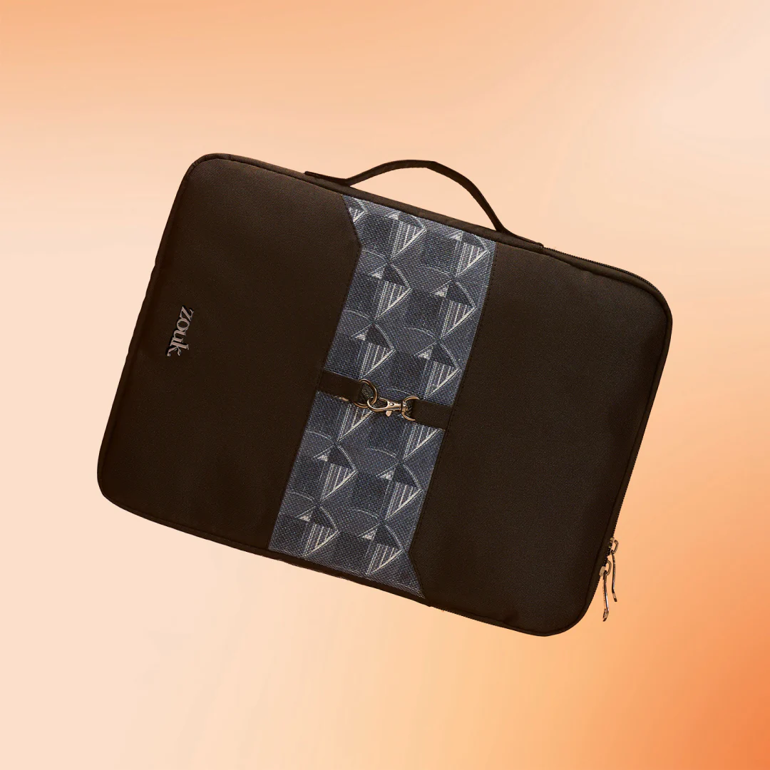 Kochi Carbon Signature Laptop Sleeve - 14inch (Black) - Image 2