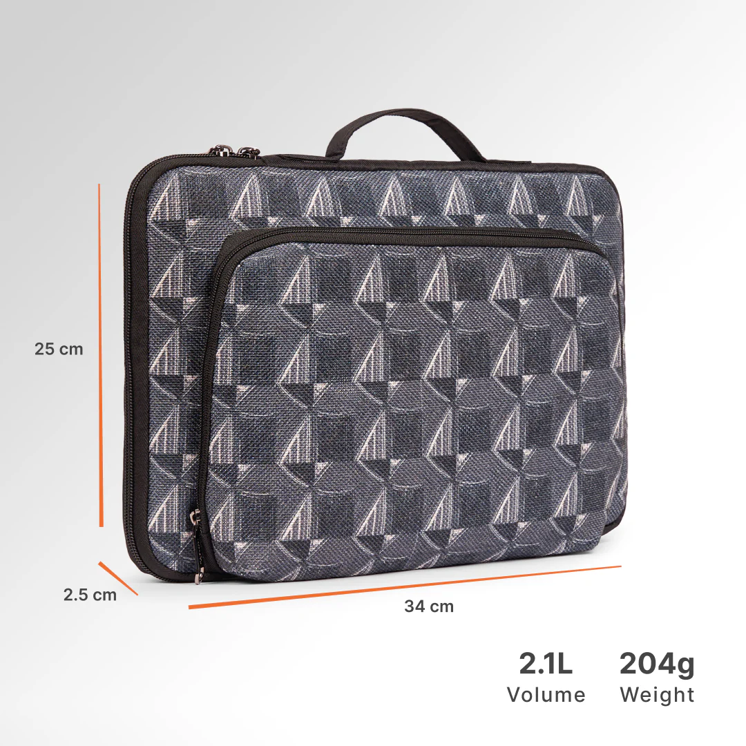 Kochi Carbon Urban Laptop Sleeve - 14inch (Black) - Image 4