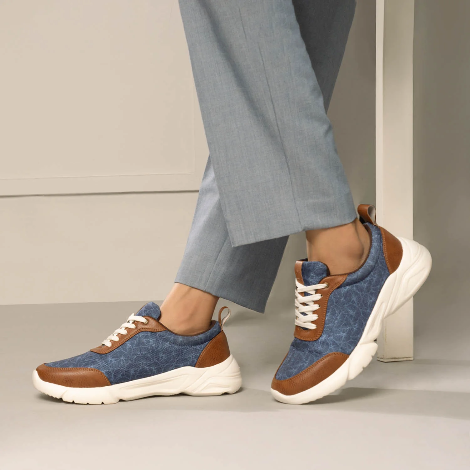 Kochi Marine Office Sneaker - Image 5