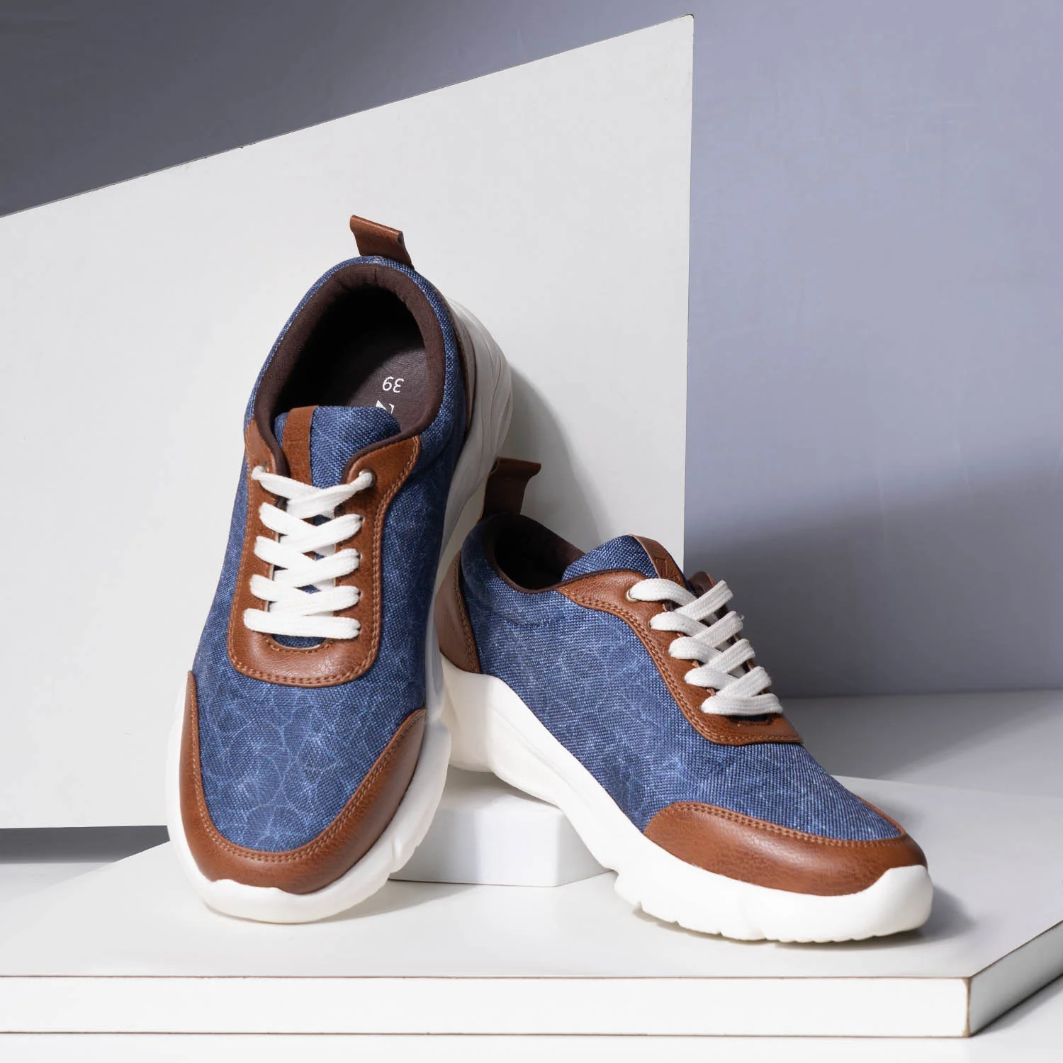 Kochi Marine Office Sneaker - Image 6
