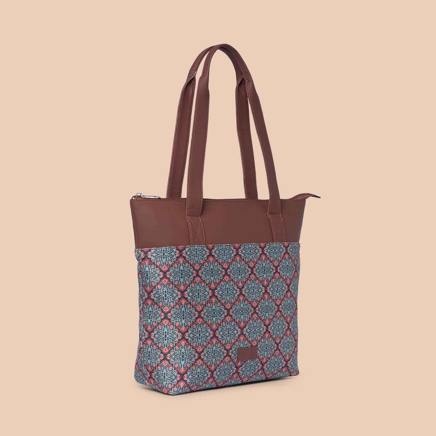 Kolkata Nouveau Everyday Tote Bag & Chain Wallet Combo - Image 3