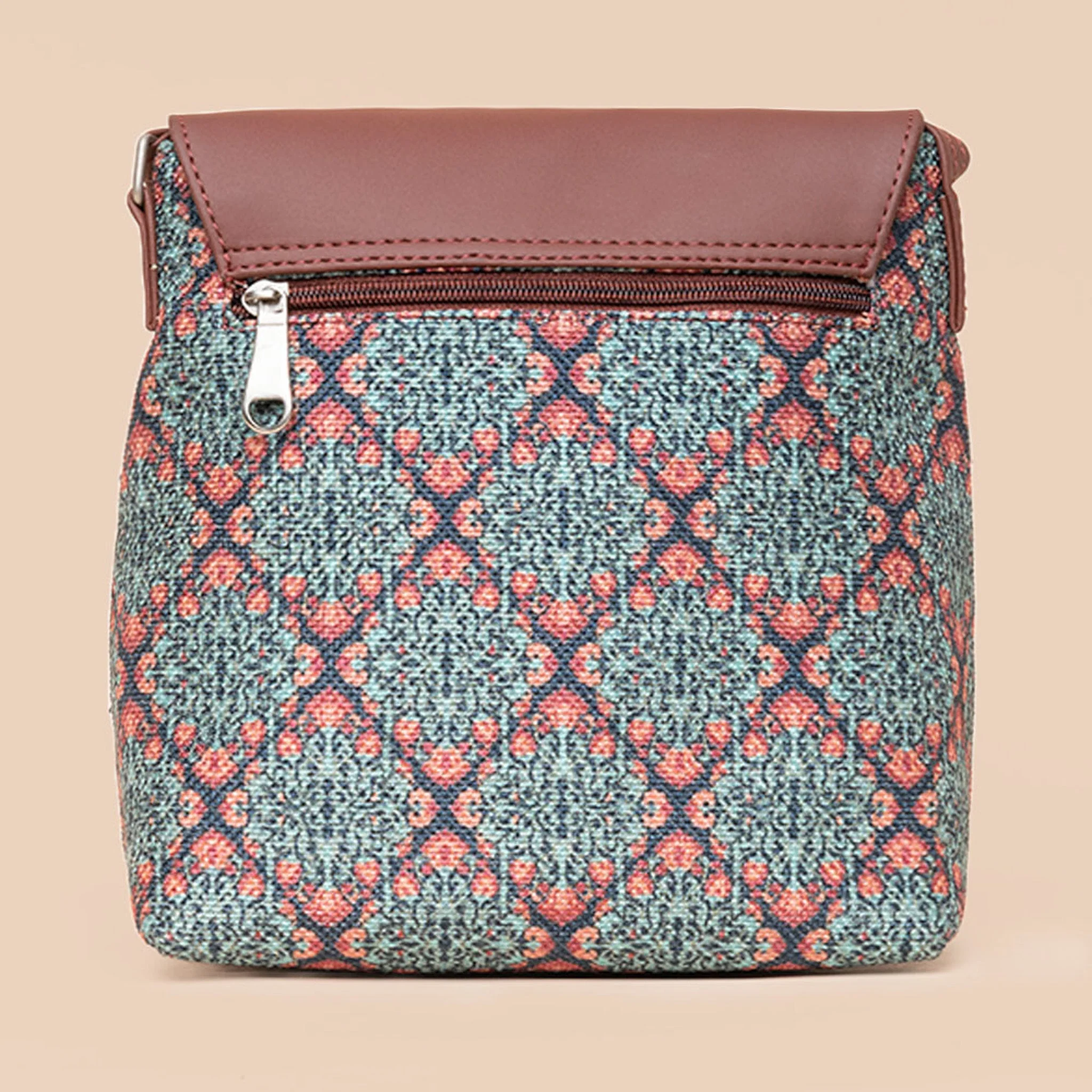 Kolkata Nouveau Flap Sling Bag - Image 4